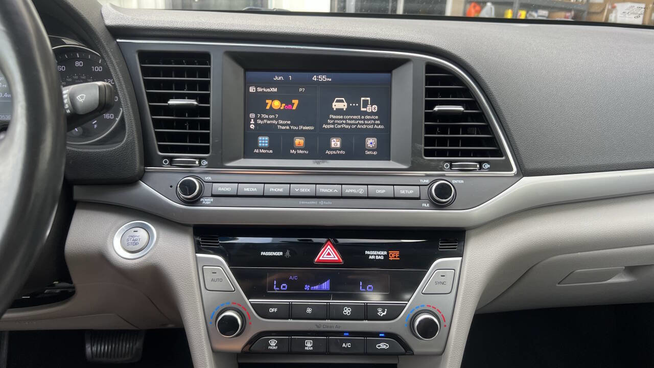 Used 2017 Hyundai Elantra SE w/ SE A/T Tech Package 03 image 21