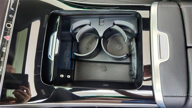 Used 2023 Mercedes-Benz EQE 500 4MATIC SUV w/ Exclusive Trim Package image 49