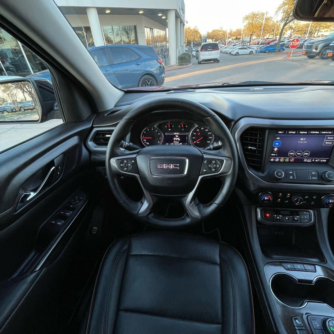 Used 2023 GMC Acadia AT4 image 12