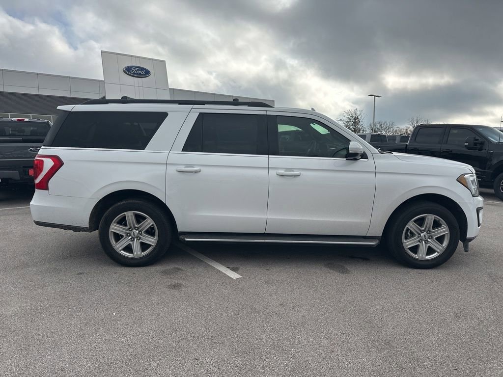 Used 2020 Ford Expedition Max XLT w/ Equipment Group 202A image 10