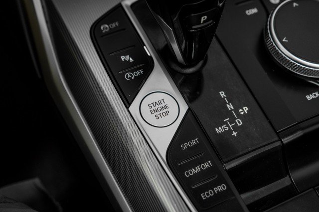 Used 2023 BMW 430i xDrive Convertible w/ Convenience Package image 18