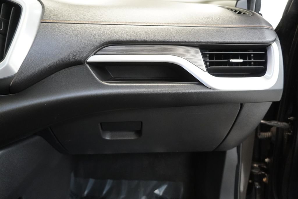 Used 2019 GMC Terrain SLT w/ Preferred Package AWD/4WD image 39