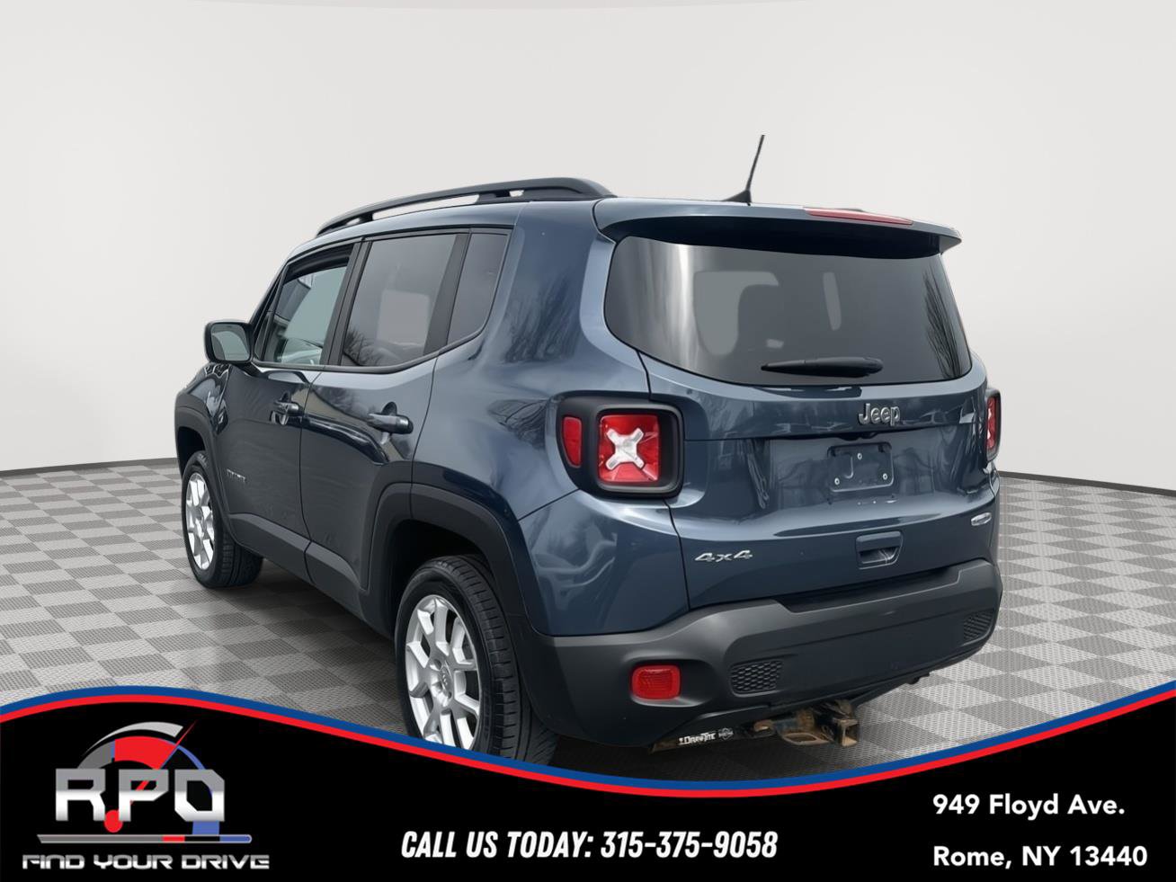 Used 2021 Jeep Renegade Latitude w/ Convenience Group image 3