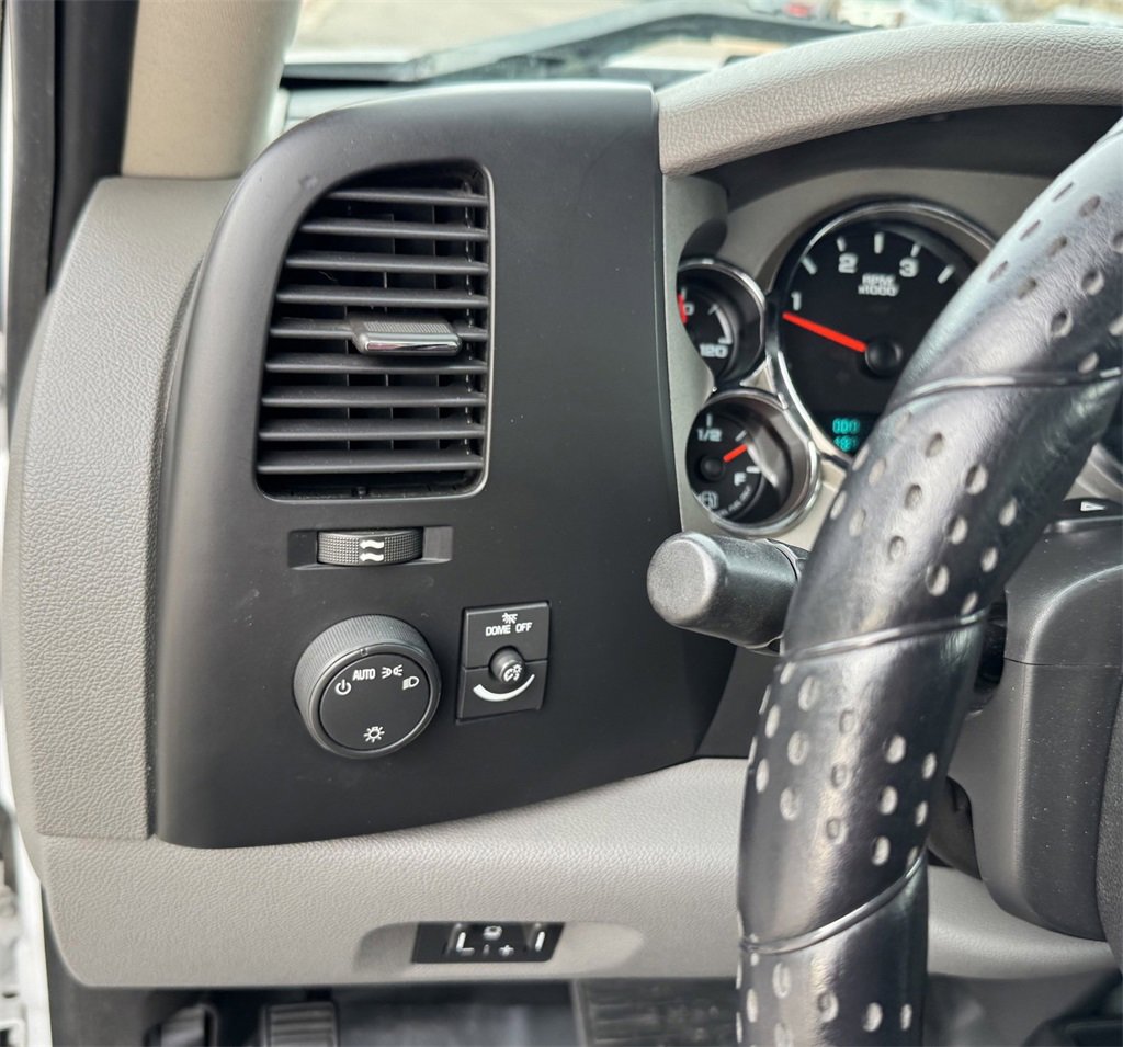 Used 2008 GMC Sierra 2500 W/T image 13