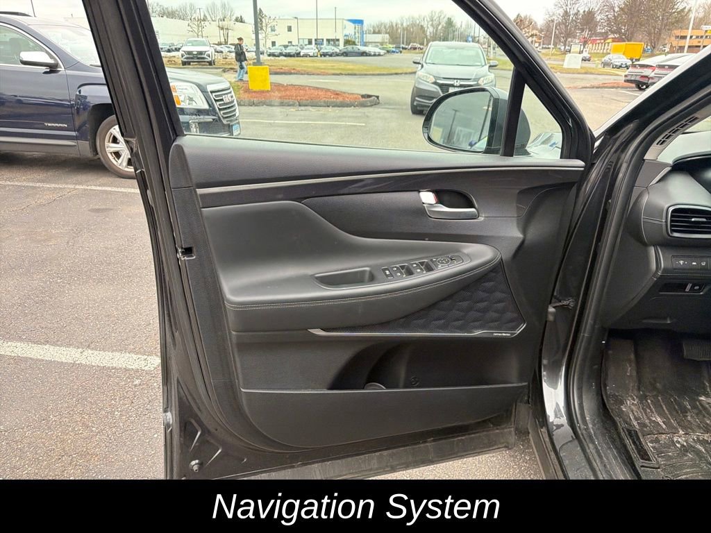 Used 2023 Hyundai Santa Fe SEL w/ Premium Package image 11