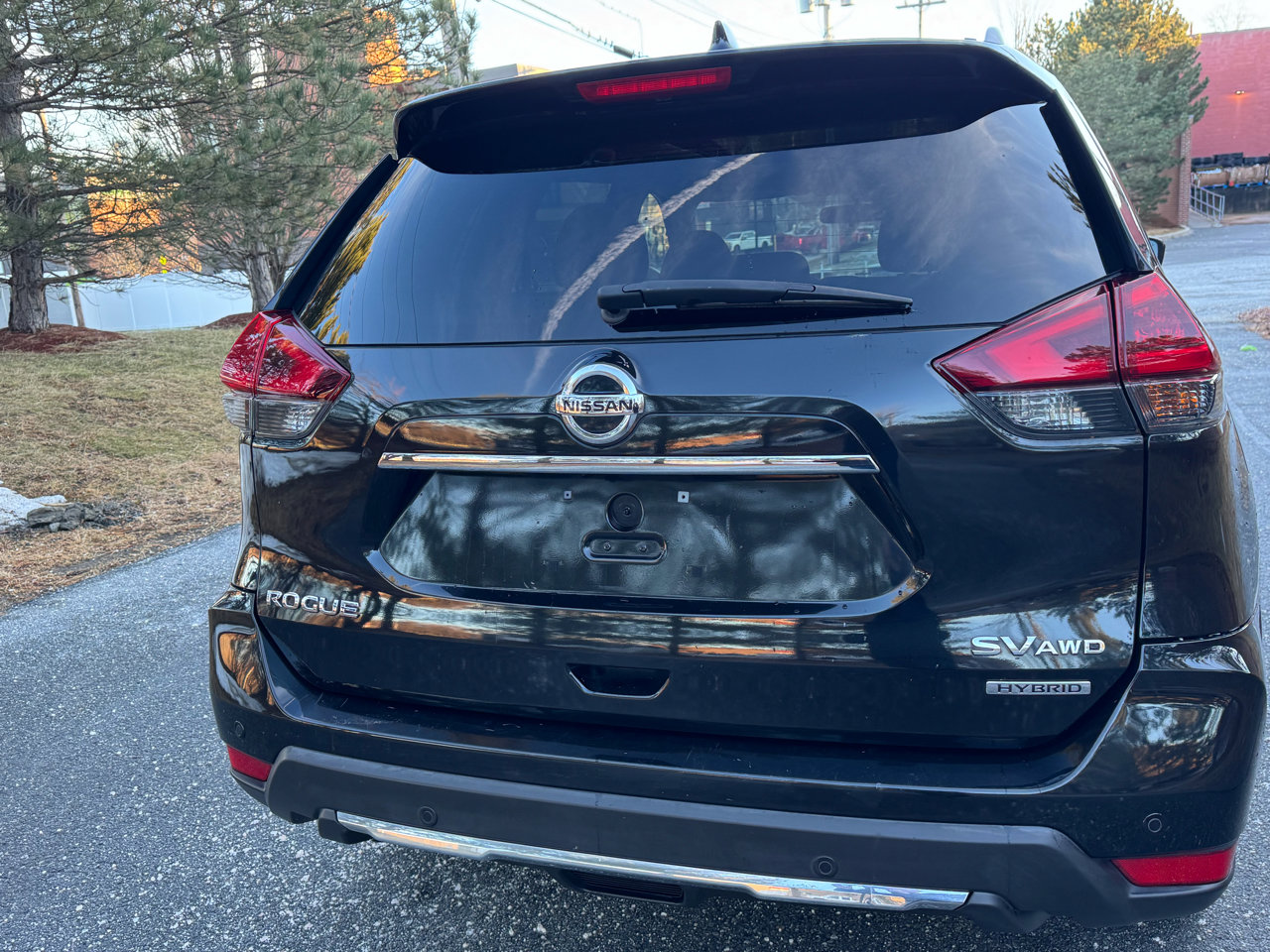 Used 2019 Nissan Rogue SV w/ Premium Package image 26