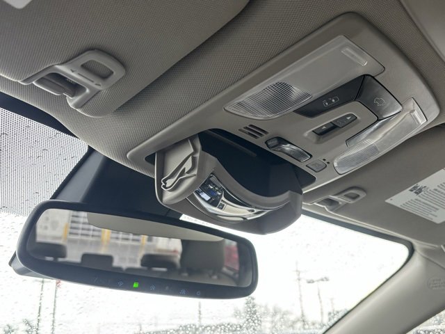 Used 2020 Toyota Sienna XLE w/ XLE Navigation Package image 29