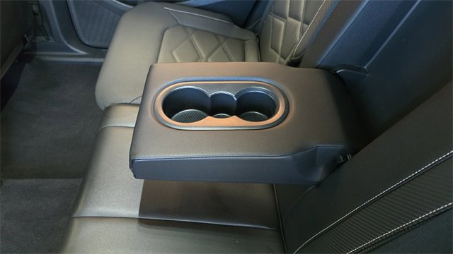 Used 2024 Volkswagen Atlas Cross Sport SE image 19