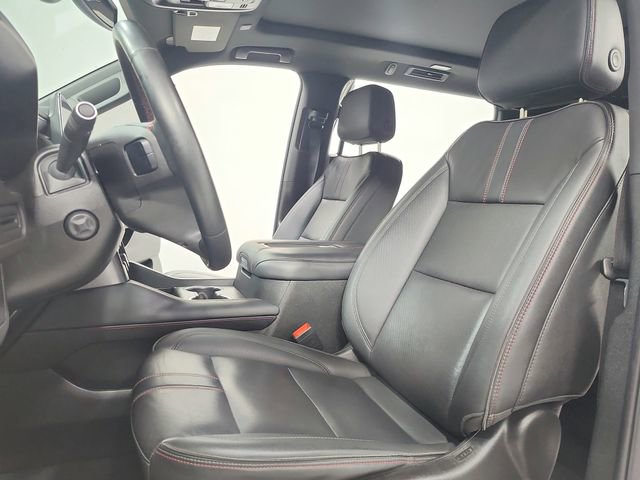 Used 2024 Chevrolet Suburban RST w/ Luxury Package AWD/4WD image 19