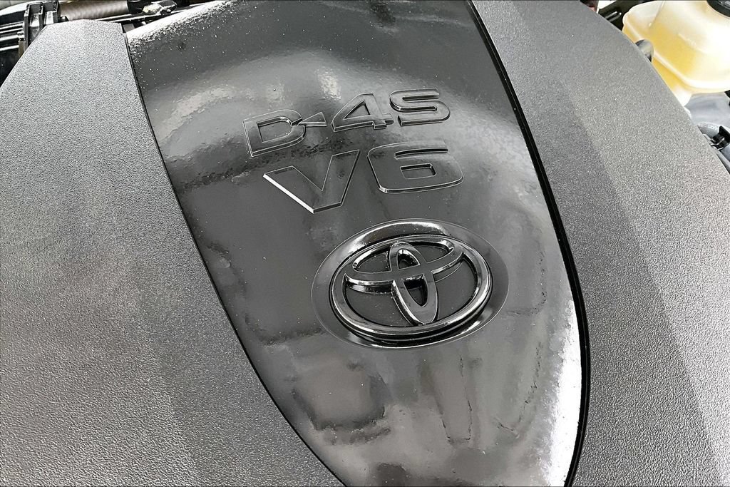 Certified 2023 Toyota Tacoma SR AWD/4WD image 35