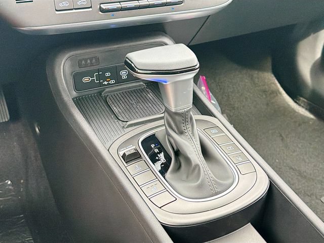 New 2026 Hyundai Kona SEL Sport AWD/4WD image 16