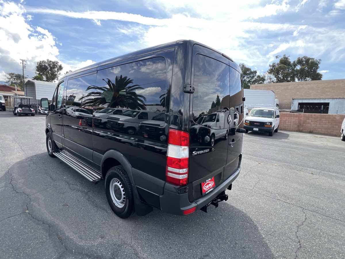 Used 2012 Mercedes-Benz Sprinter 2500 image 4