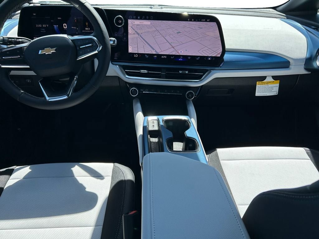 New 2026 Chevrolet Equinox EV LT w/ LPO, Blackout Package FWD image 12
