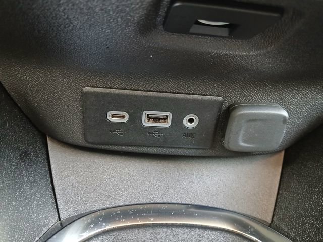 Used 2024 Chevrolet Malibu LT image 24