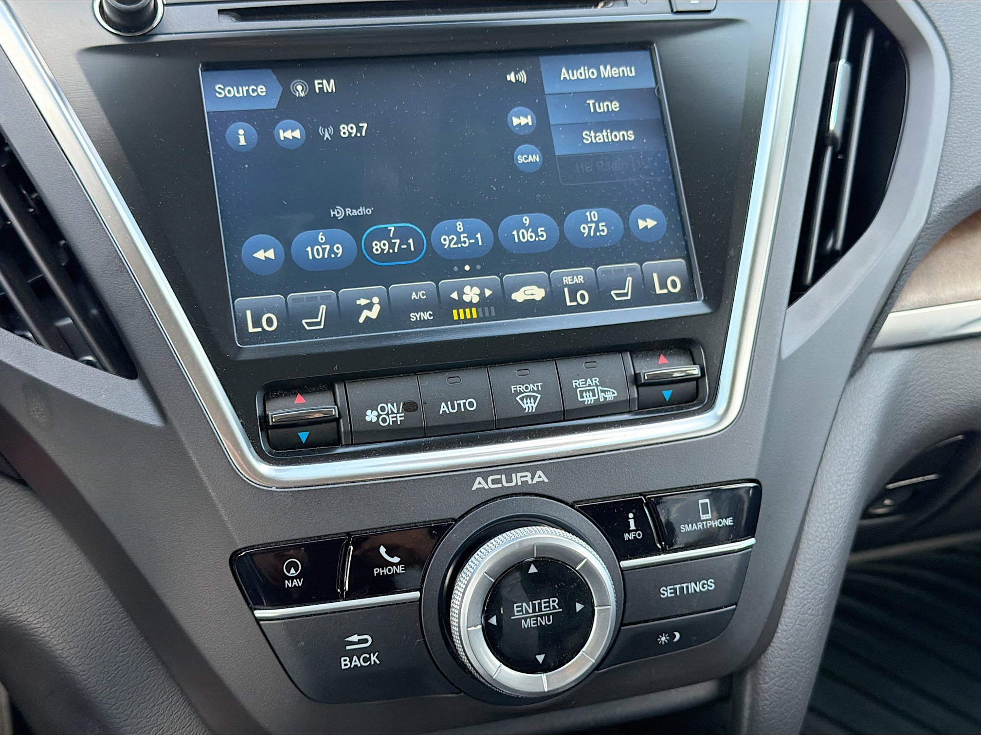 Used 2020 Acura MDX SH-AWD w/ Technology Package image 34