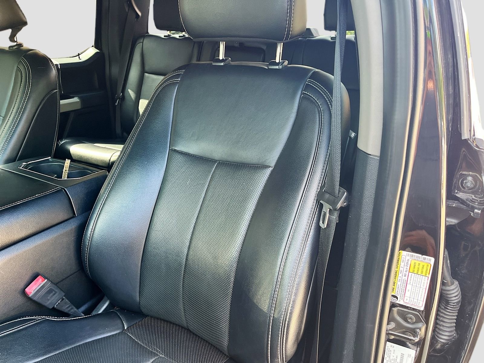 Used 2021 Ford F250 Lariat w/ Lariat Ultimate Package image 19