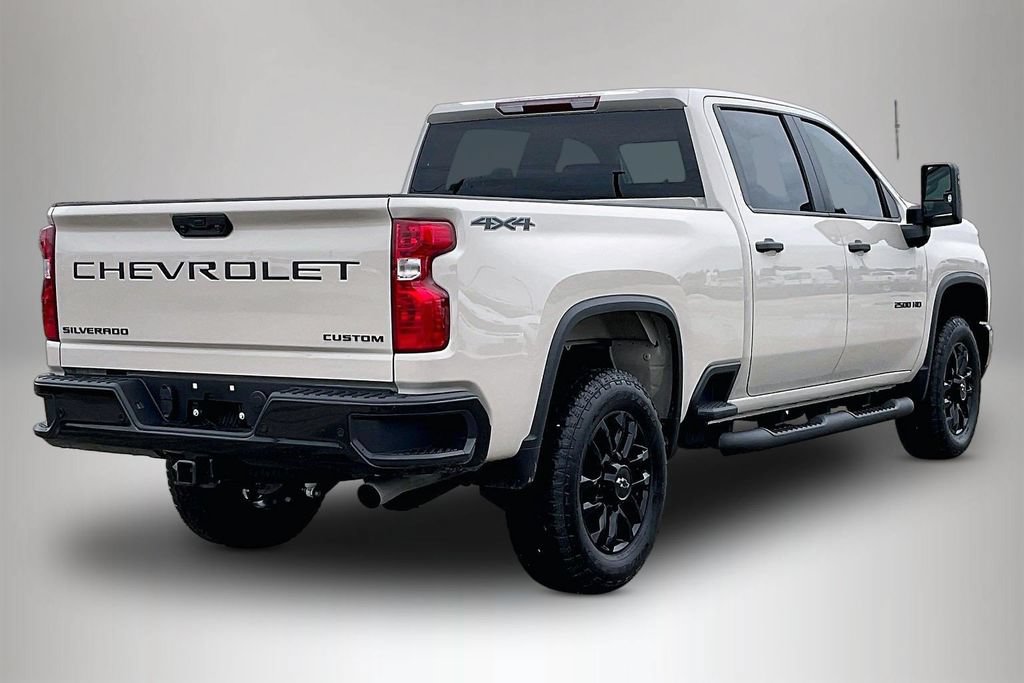 Used 2026 Chevrolet Silverado 2500 Custom w/ Custom Value Package AWD/4WD image 5