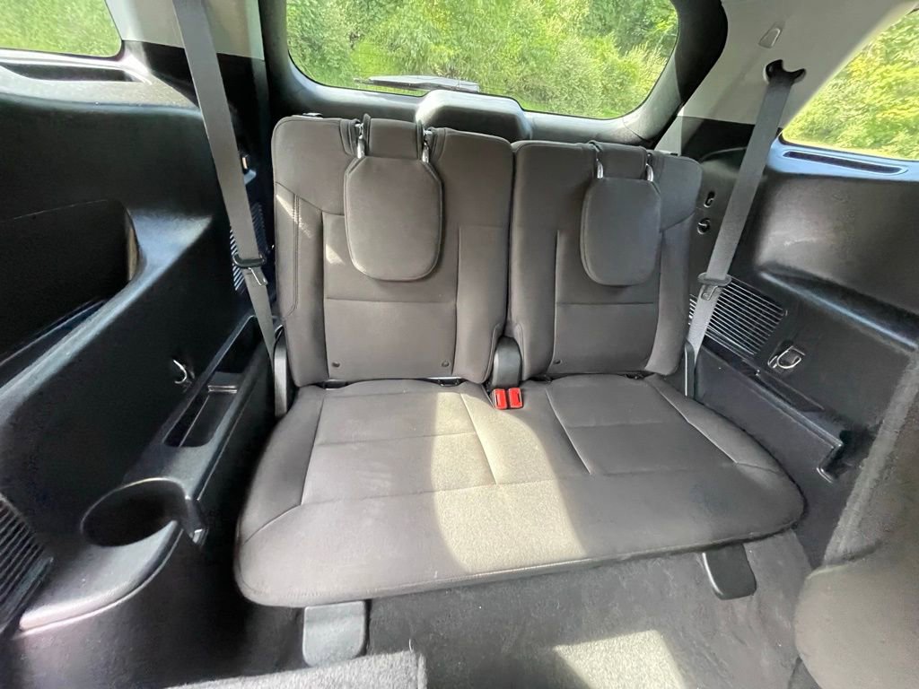 Used 2022 Ford Explorer XLT image 16