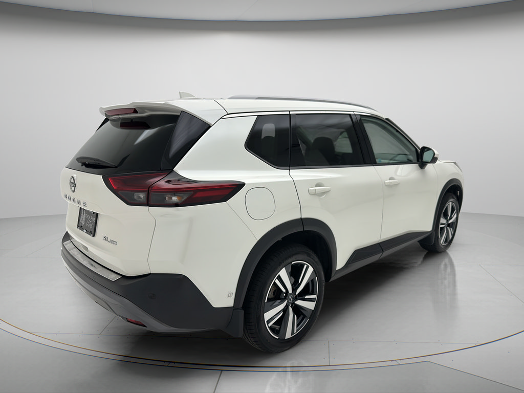 Used 2023 Nissan Rogue SL w/ SL Premium Package AWD/4WD image 5