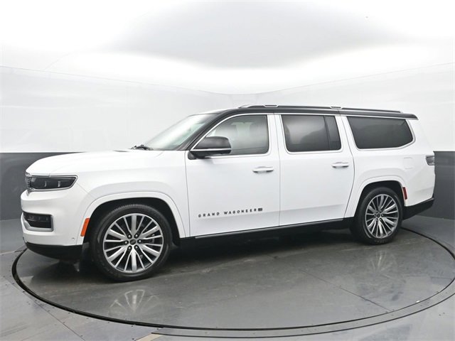 Used 2024 Jeep Grand Wagoneer L Series III image 2