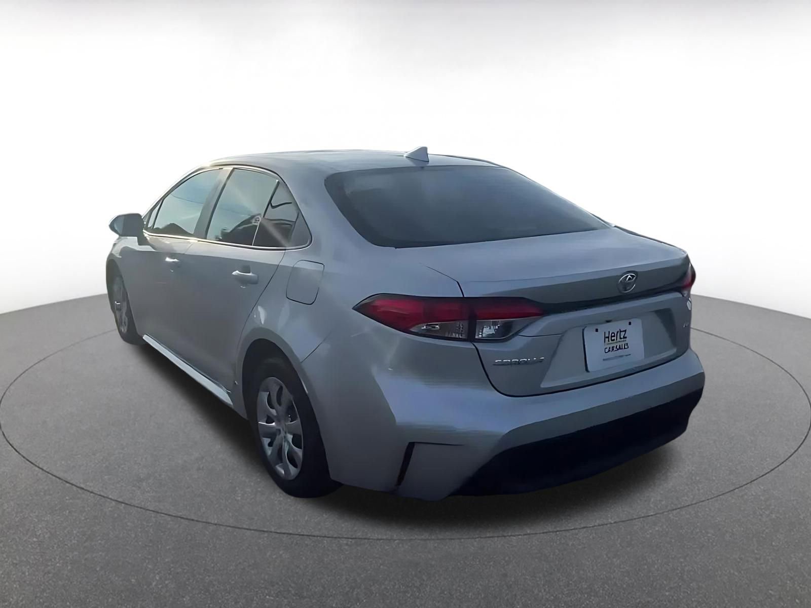 Used 2025 Toyota Corolla LE image 11