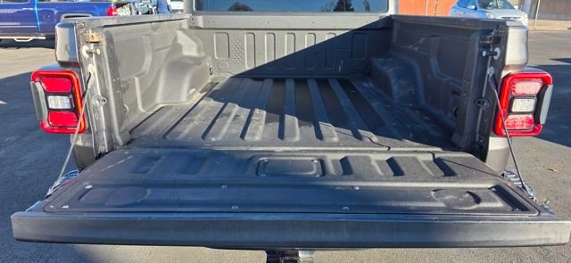 Used 2020 Jeep Gladiator Rubicon image 7