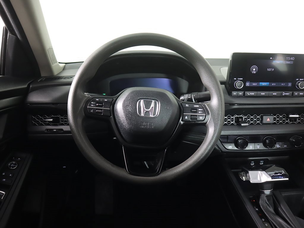 Used 2023 Honda Accord EX image 37