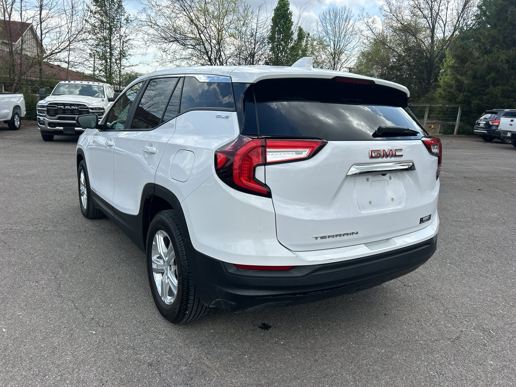 Used 2023 GMC Terrain SLE FWD image 7