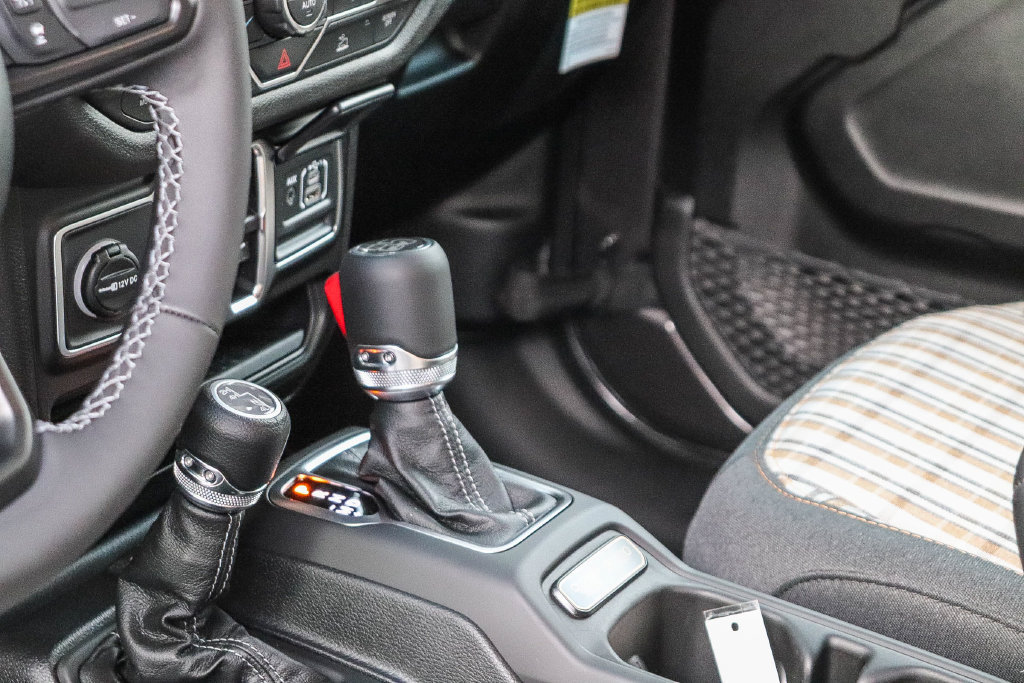 New 2026 Jeep Wrangler Unlimited Sport AWD/4WD image 23