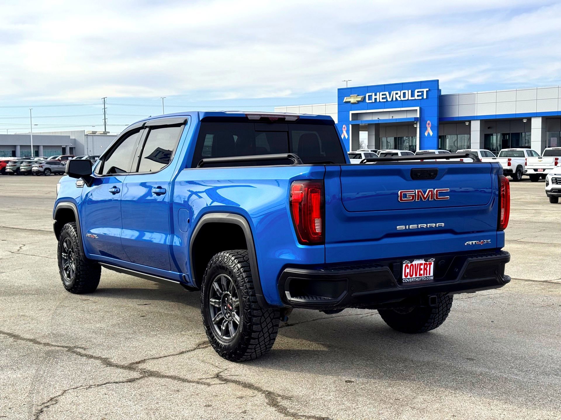 Used 2024 GMC Sierra 1500 AT4X AWD/4WD image 11