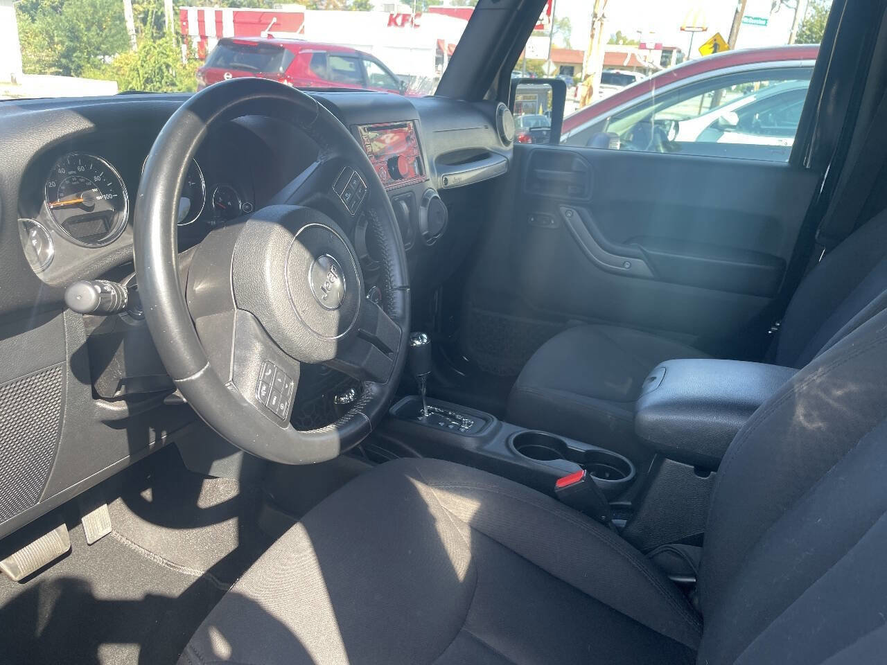 Used 2016 Jeep Wrangler Sport w/ Quick Order Package 24S AWD/4WD image 8