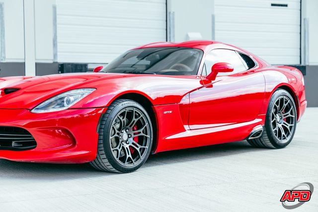Used 2014 SRT Viper GTS w/ GTS Laguna Interior Package RWD image 59