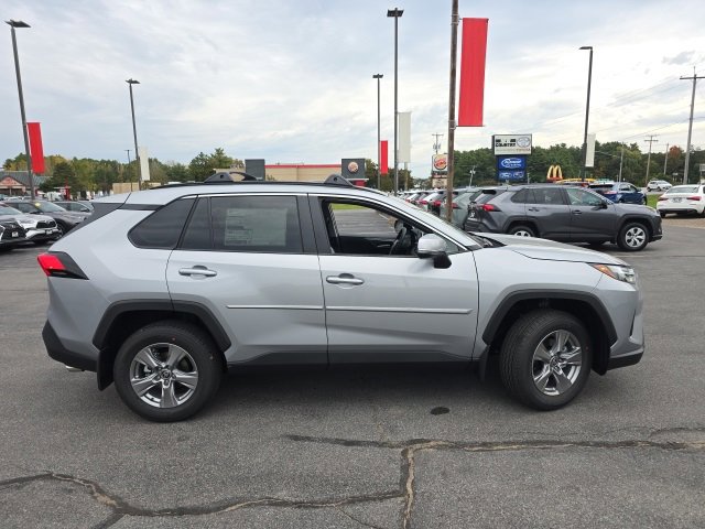 New 2025 Toyota RAV4 XLE image 2