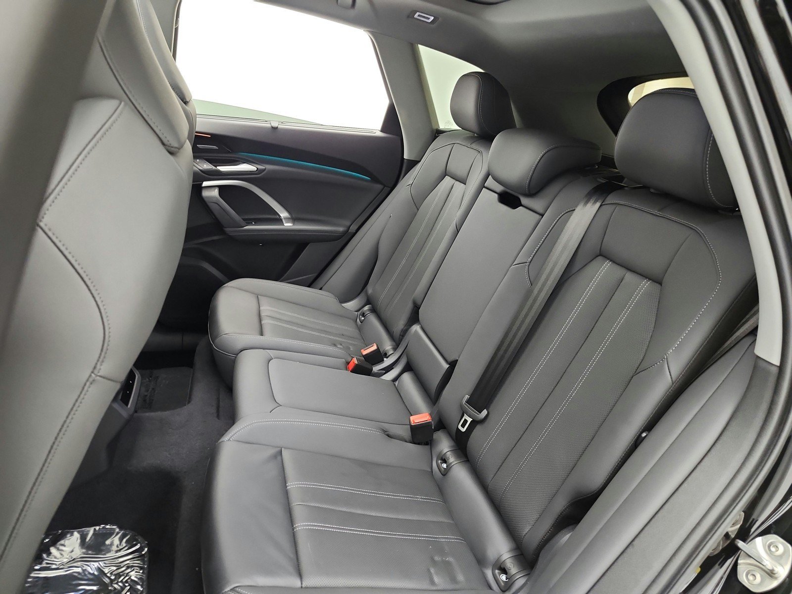 Used 2025 Audi Q5 Premium Plus w/ Premium Plus AWD/4WD image 16
