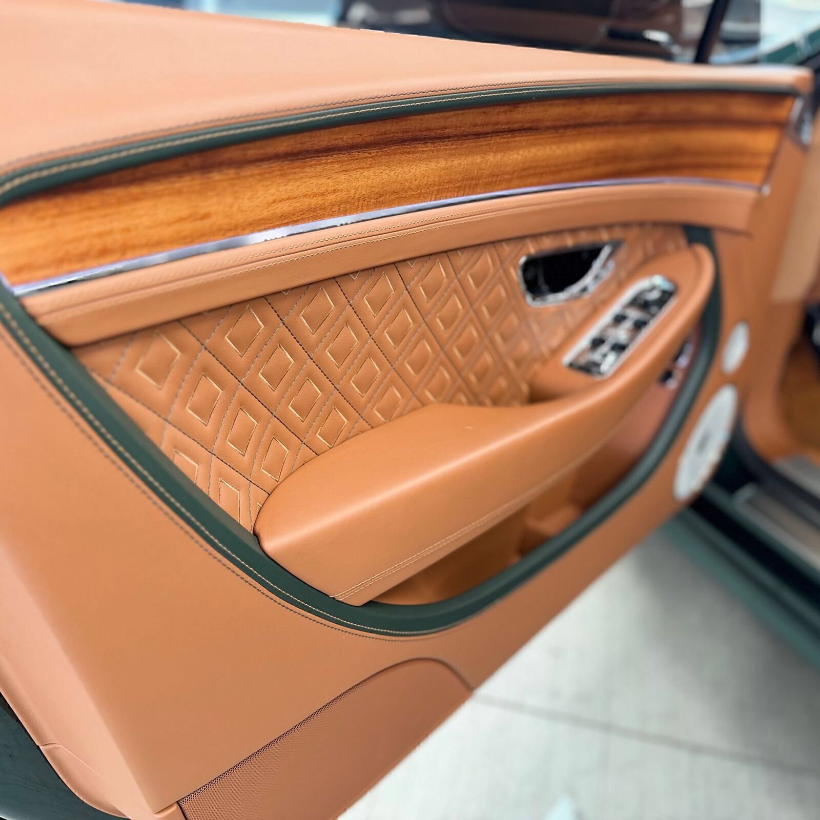 Used 2023 Bentley Continental GT Speed AWD/4WD image 9