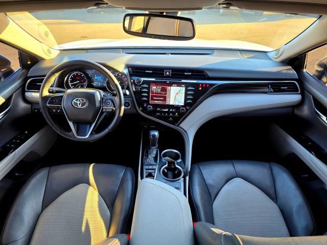 Used 2020 Toyota Camry XLE w/ Navigation Package AWD/4WD image 9