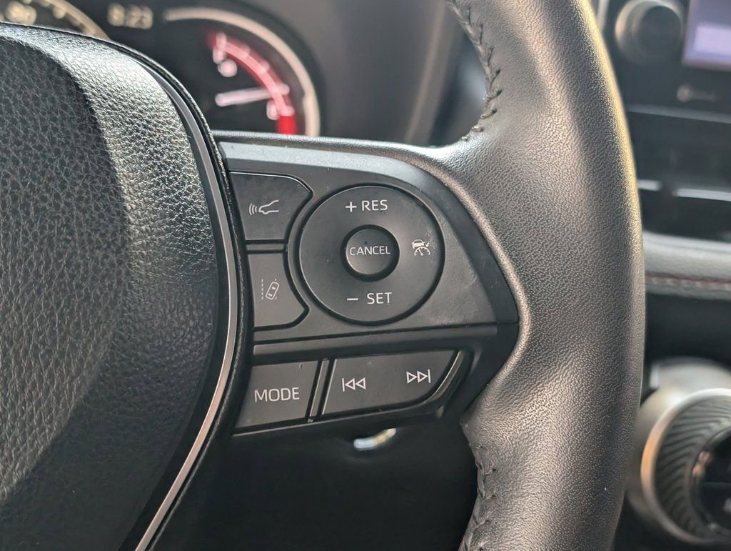 Used 2022 Toyota RAV4 TRD Off-Road image 27