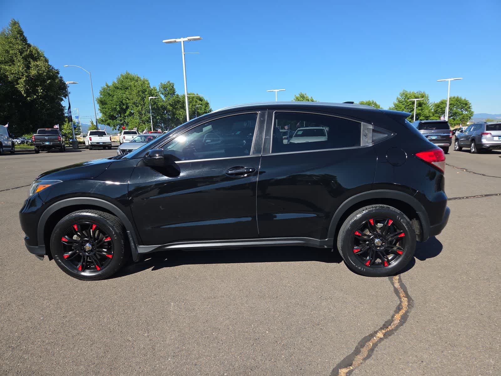 Used 2016 Honda HR-V EX-L image 11
