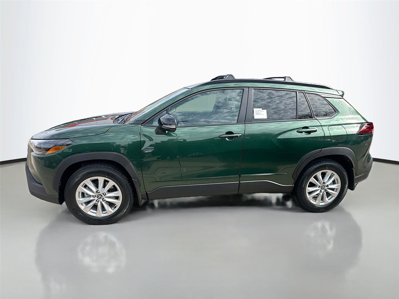 New 2026 Toyota Corolla Cross LE image 8