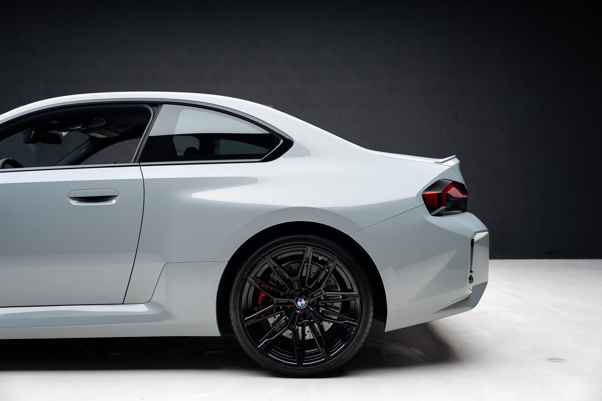 Used 2026 BMW M2 w/ Lighting Package RWD image 21