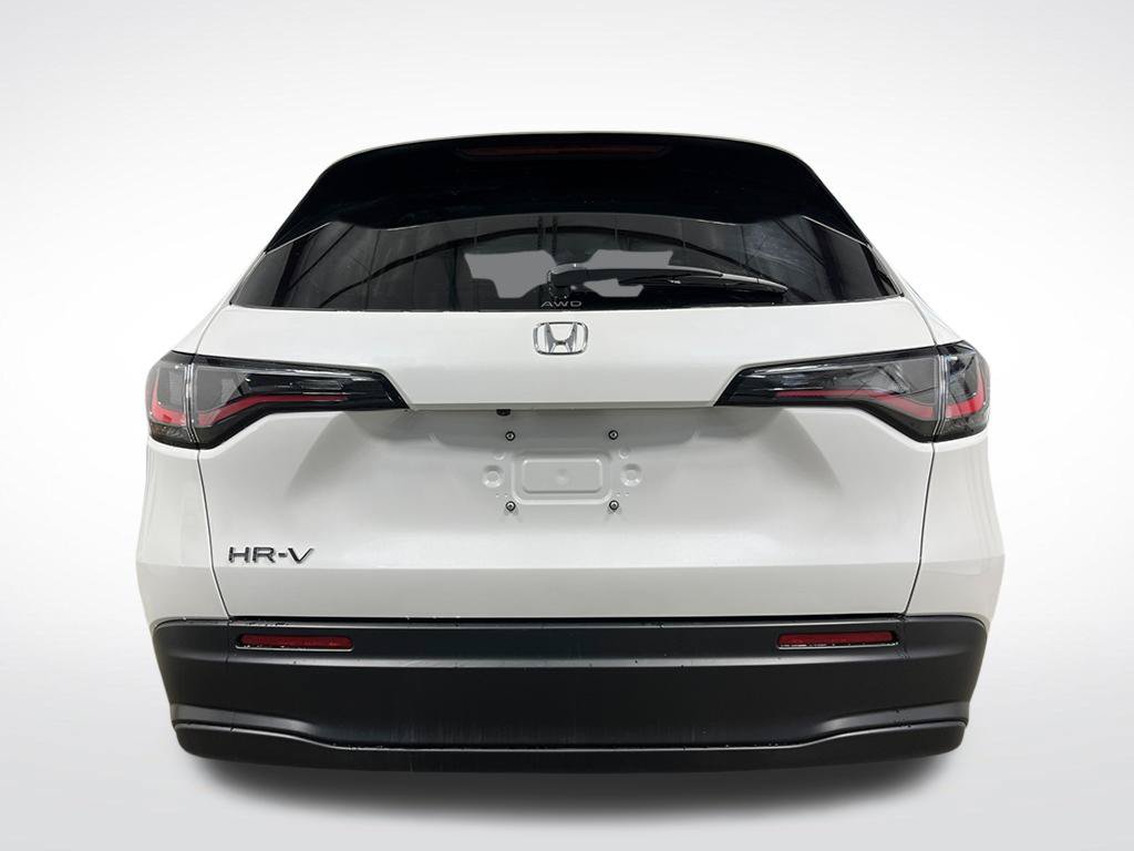 Certified 2026 Honda HR-V LX image 5