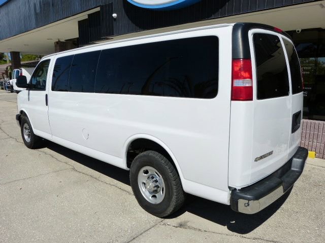 Used 2019 Chevrolet Express 3500 LT w/ LT Preferred Equipment Group image 3