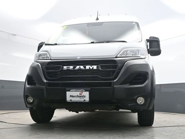 Used 2025 RAM ProMaster 2500 w/ Convenience Group image 30