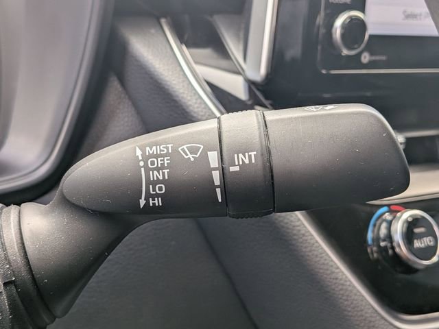 Used 2021 Toyota Corolla SE w/ Carpet Mat Package (TMS) FWD image 21