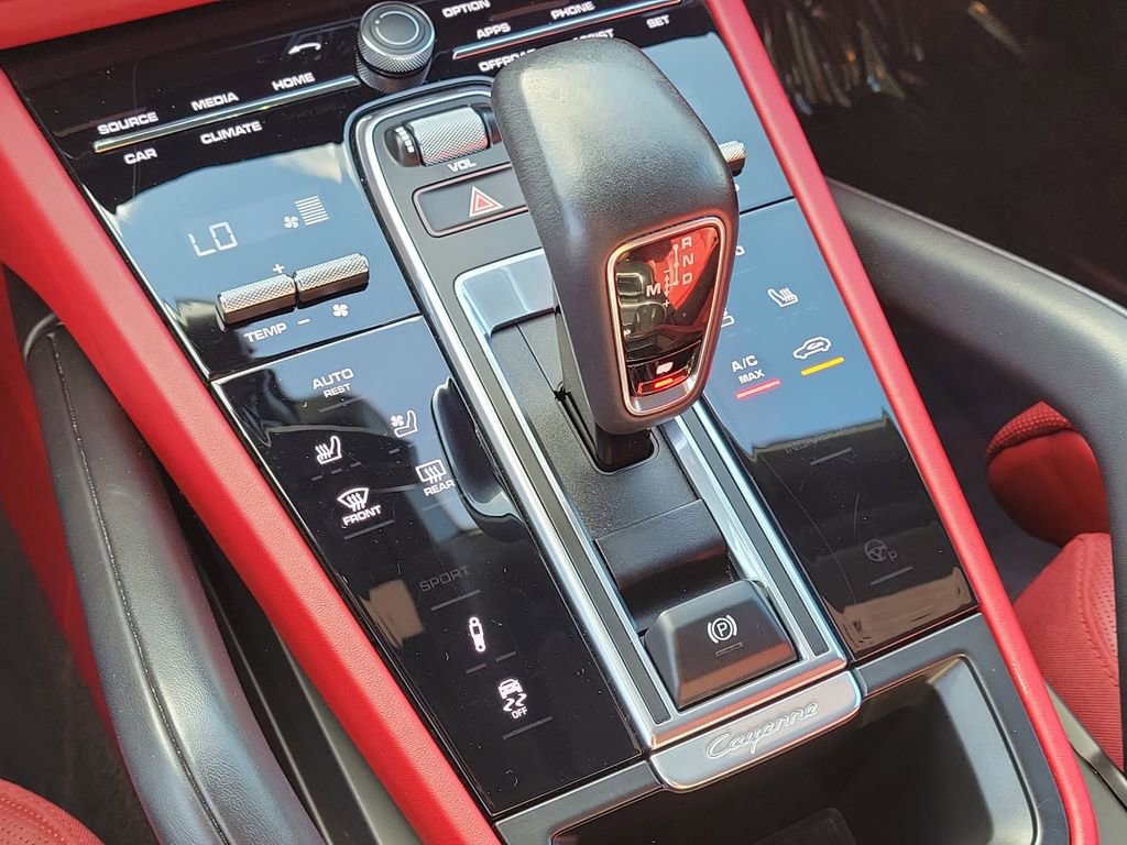 Certified 2022 Porsche Cayenne GTS image 32