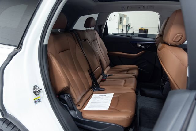 Used 2020 Audi Q7 3.0T Prestige w/ Prestige Package AWD/4WD image 25
