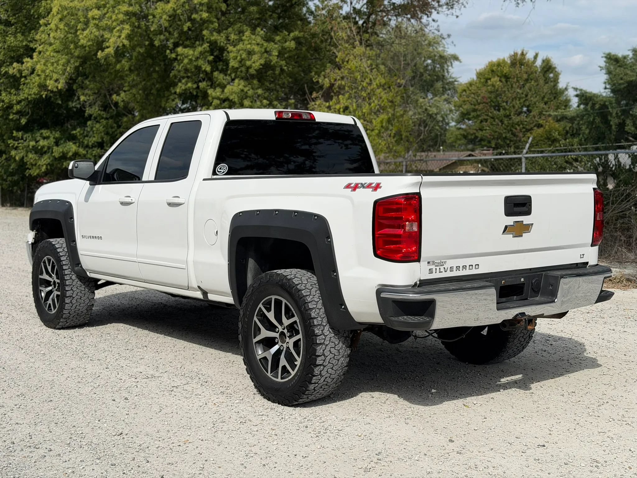 Used 2015 Chevrolet Silverado 1500 LT w/ All Star Edition AWD/4WD image 7