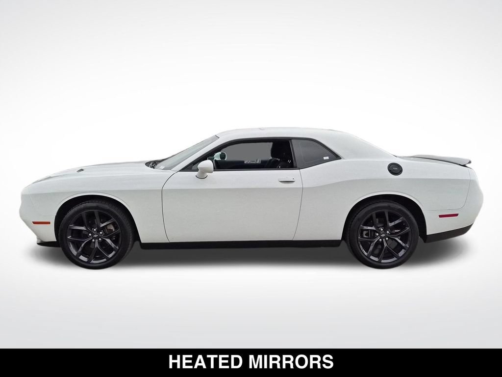 Used 2023 Dodge Challenger SXT w/ Blacktop Package RWD image 5