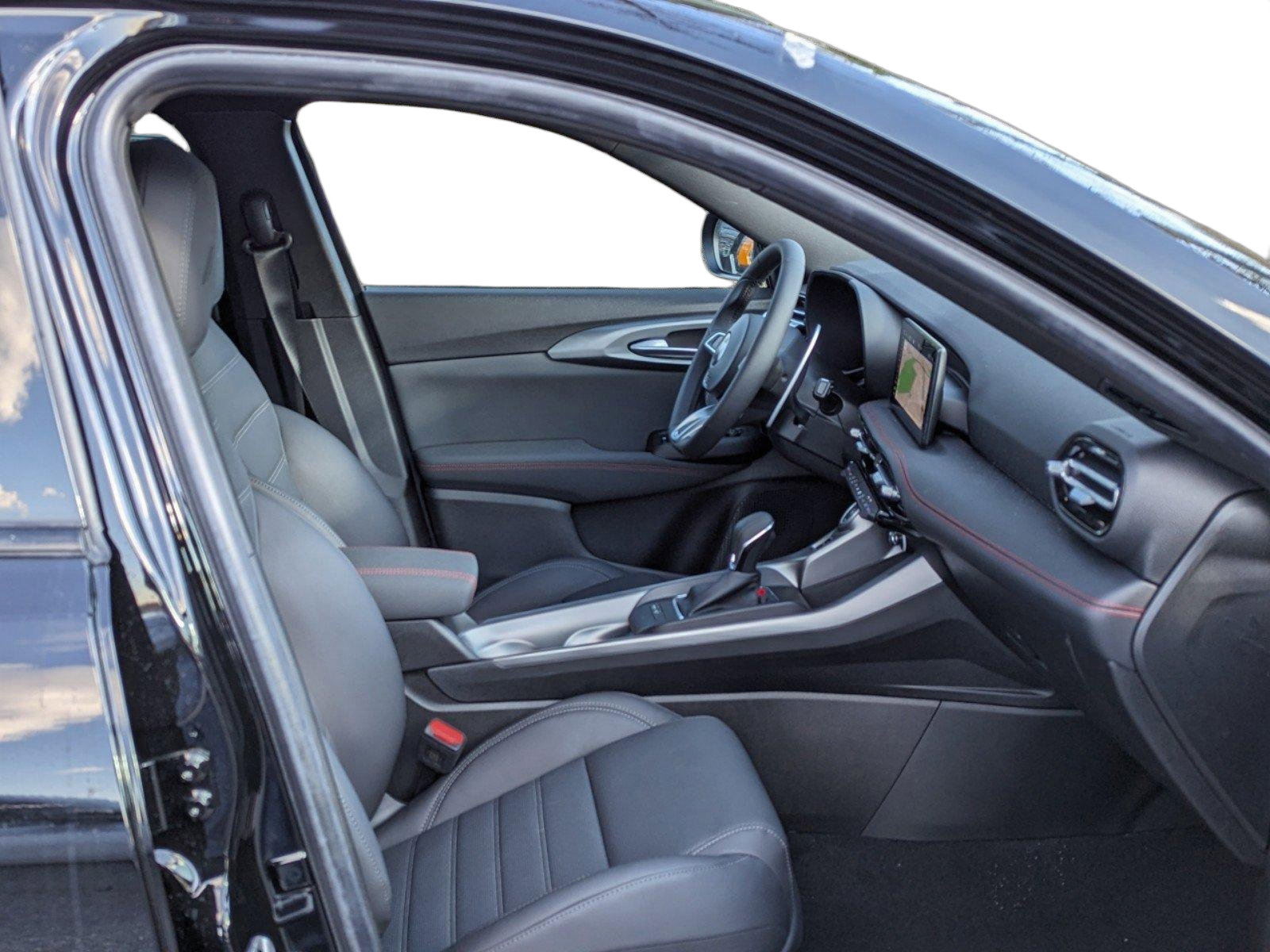 New 2024 Dodge Hornet R/T Plus w/ R/T Blacktop Package AWD/4WD image 8