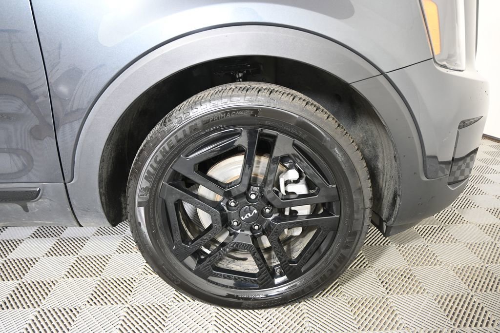 Used 2024 Kia Telluride EX X-Line image 11